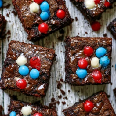 Delicious ultimate easy brownies fresh out of the oven