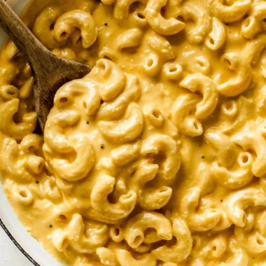 Delicious Cottage Cheese Mac and Cheese in a bowl topped with herbs